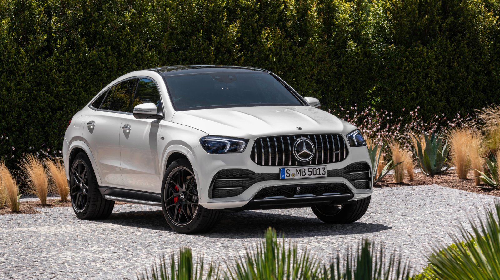 Mercedes-AMG GLE 53 02