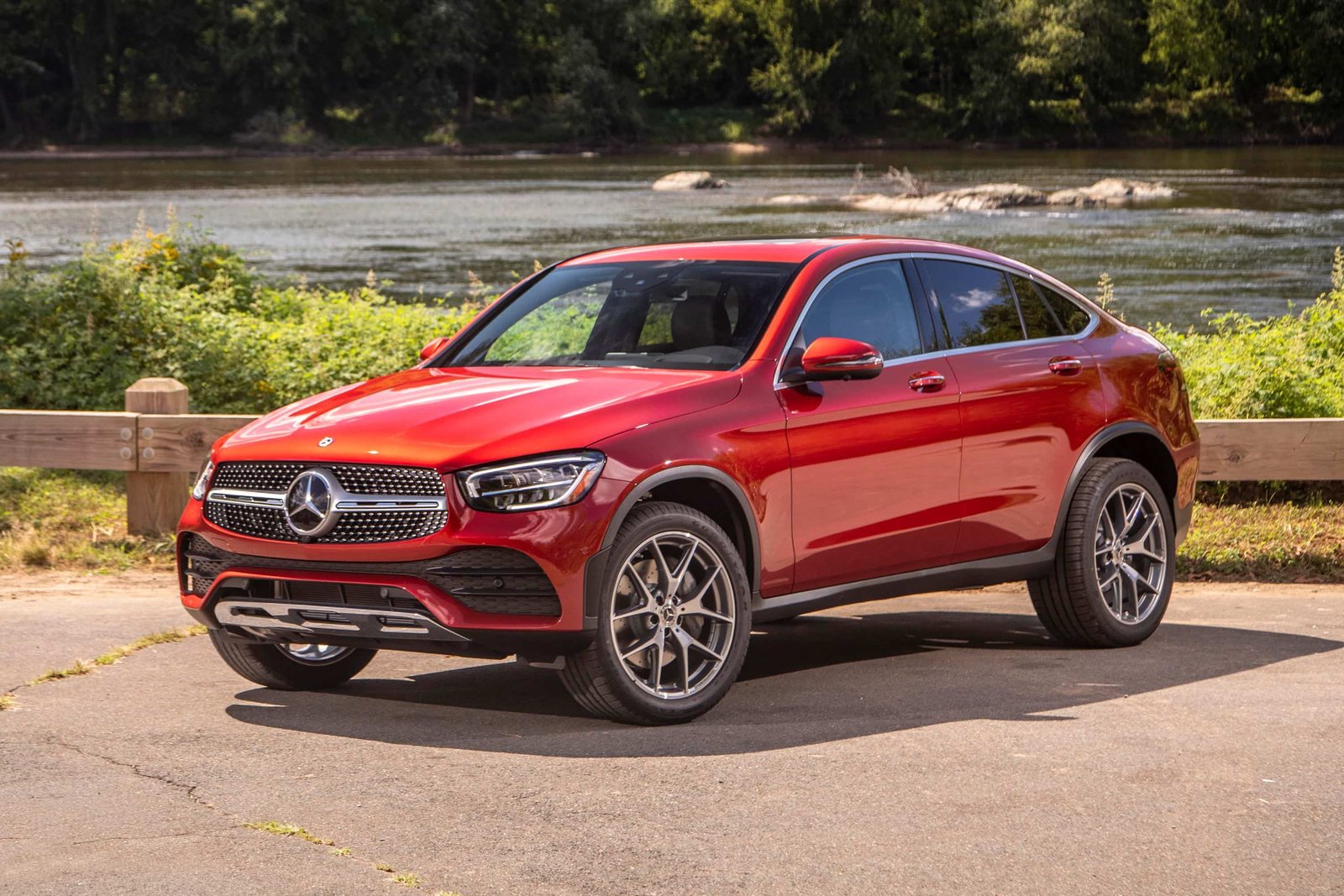 Mercedes-Benz GLC Coupe 2024 anh 1